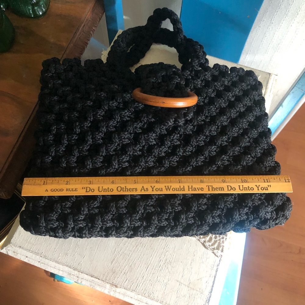 Vintage 1970s Boho Black Macrame Handbag - Picture 8 of 10